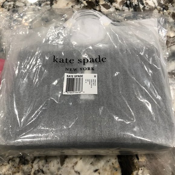 New with Tags Kate Spade ADEL Black Leather Zip Top Crossbody WKRU6725 - Picture 5 of 6